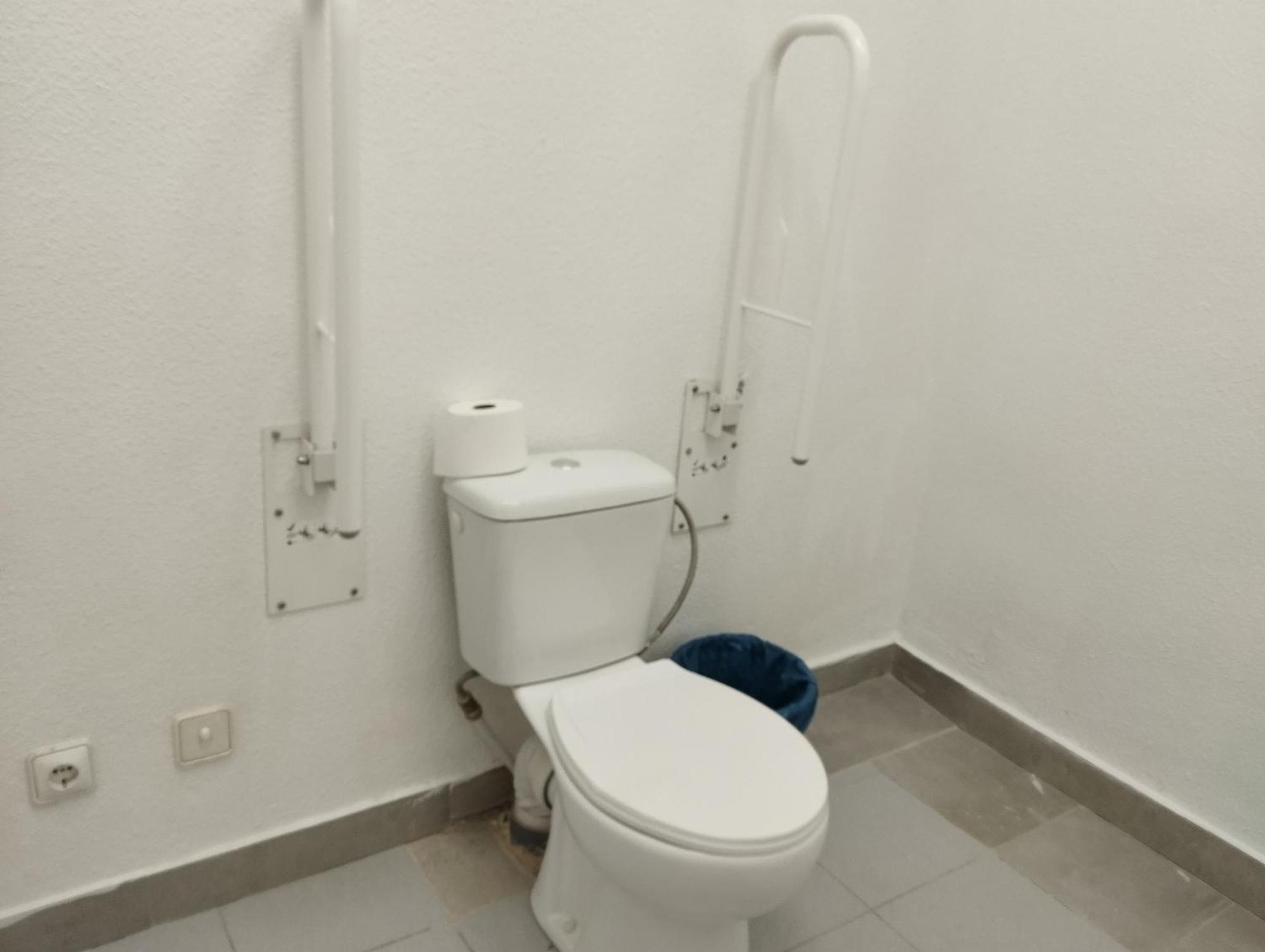 Hostel M Torres Madrid Ngoại thất bức ảnh